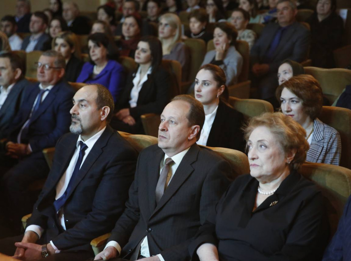 В Дагестане дали старт Году педагога и наставника