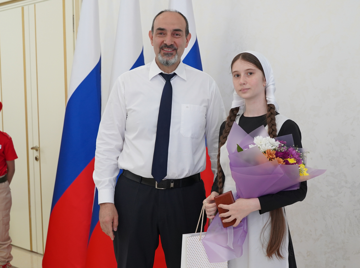 Торжественное вручение паспортов школьникам прошло в Дагестане