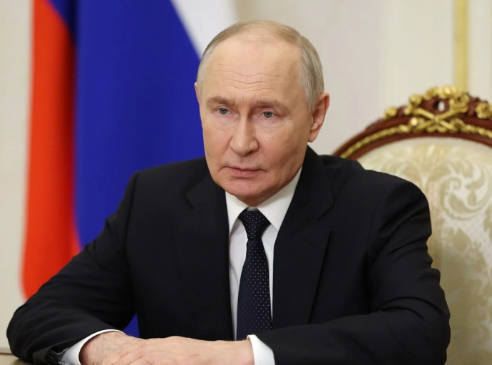 Владимир Путин поздравил выпускников с окончанием школы